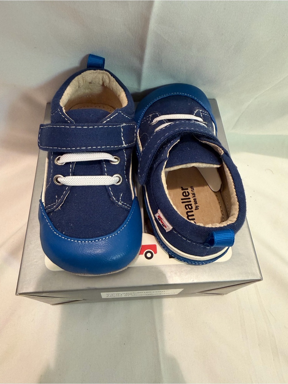 NWT See Kai Run Smaller Navy Blue Canvas Crib Shoe Size 12-18M Infant